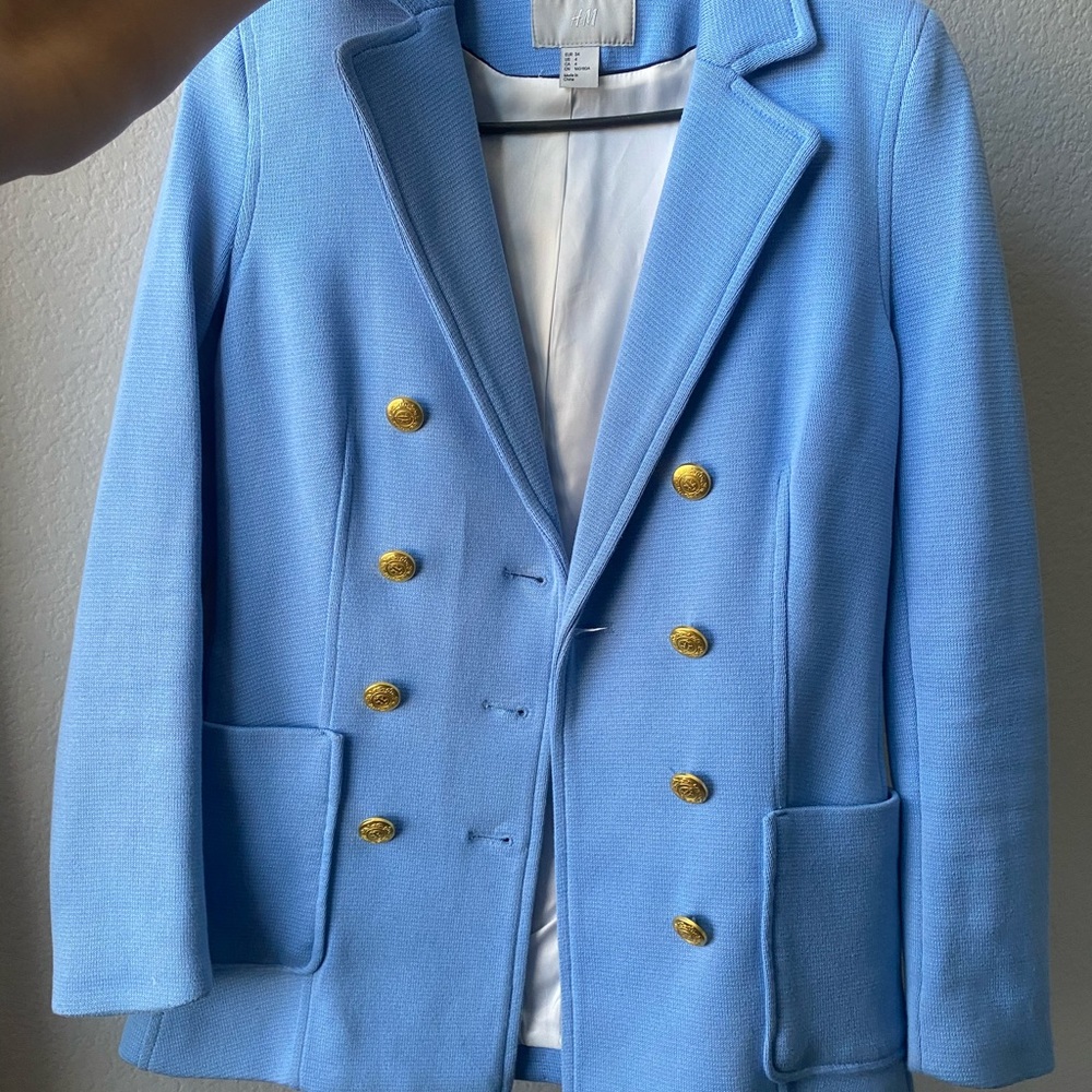Women’s H&M baby blue coat